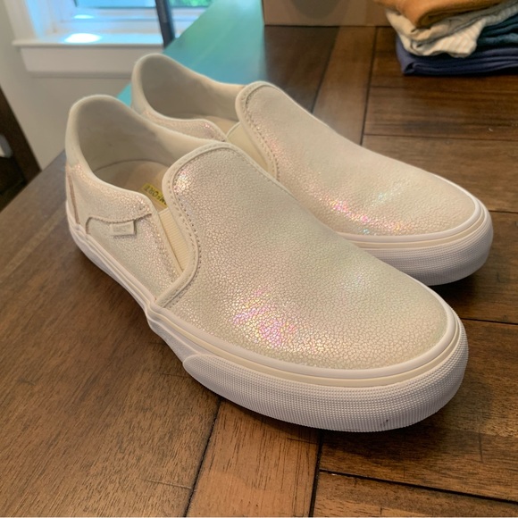 Vans - Picture 4 of 4